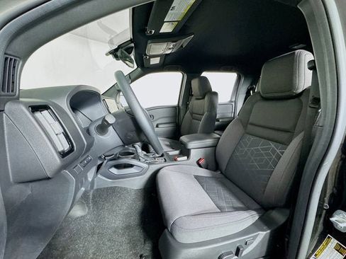 New 2026 Nissan Frontier SV w/ Tow Package image 16