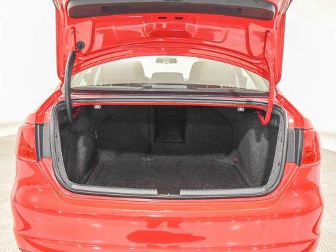 Used 2012 Volkswagen Jetta SE image 14