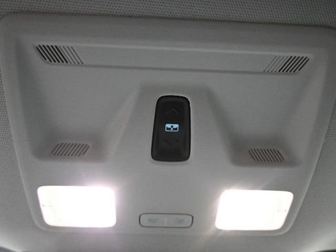 New 2025 Ford Maverick Lariat w/ Black Appearance Package image 17