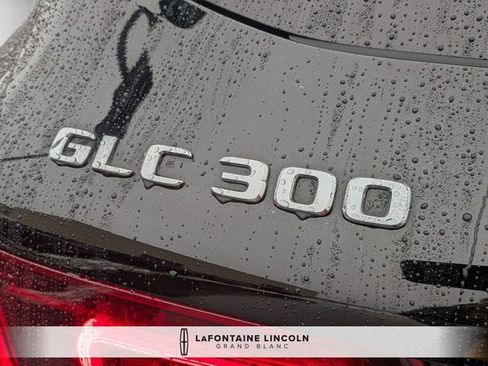 Used 2022 Mercedes-Benz GLC 300 4MATIC image 10