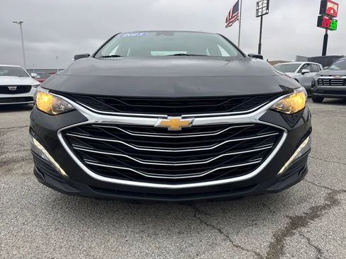 Used 2023 Chevrolet Malibu LT image 9