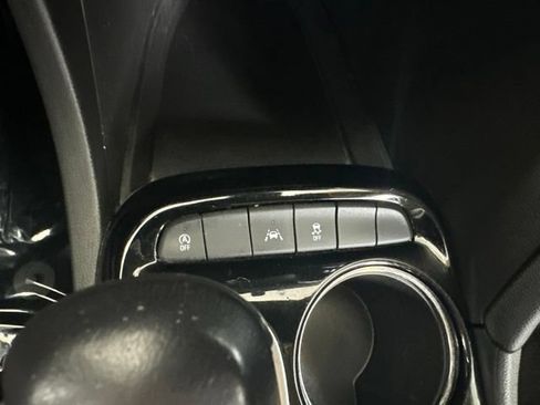 Used 2023 Buick Encore GX Select w/ Sport Touring Package FWD image 30