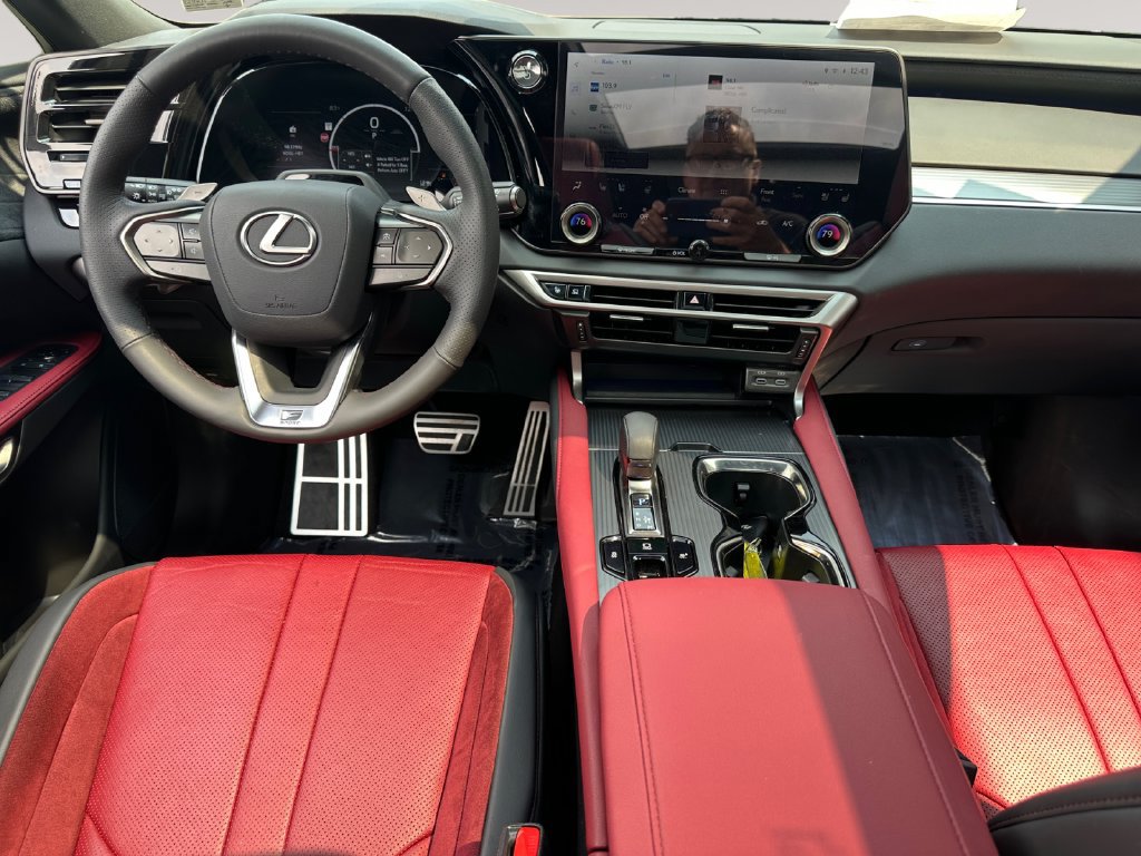 Used 2025 Lexus RX 500h F Sport w/ Convenience Package AWD/4WD image 10