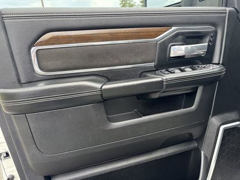 Used 2024 RAM 3500 Laramie image 10