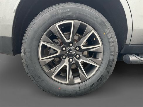 Used 2021 Chevrolet Tahoe Z71 w/ Luxury Package image 10