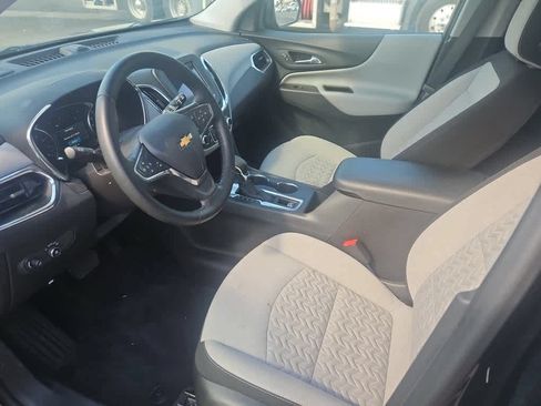 Used 2023 Chevrolet Equinox LT w/ Driver Convenience Package FWD image 14