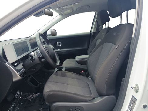 Used 2024 Hyundai Ioniq 5 SE RWD image 9