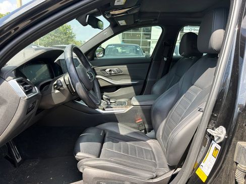 Used 2021 BMW 330i Sedan w/ Executive Package RWD image 2
