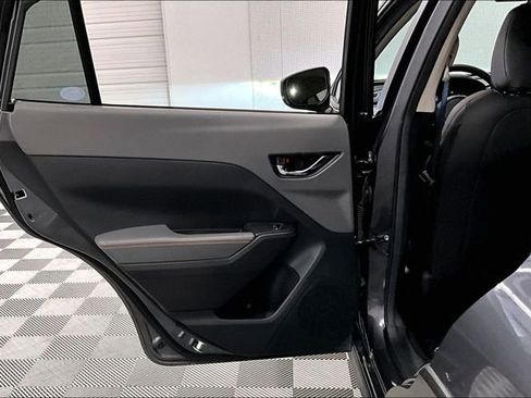 Used 2024 Subaru Crosstrek 2.5i Limited w/ Crosstrek Mirror Package AWD/4WD image 23