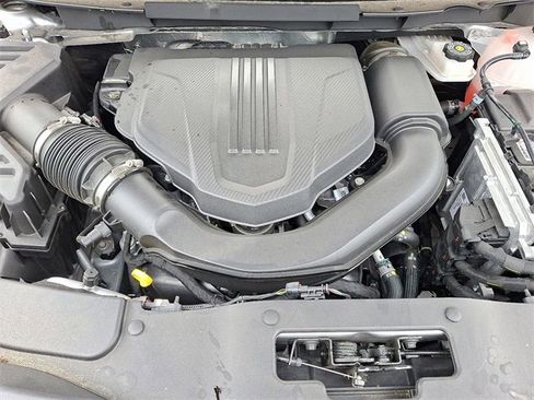 Certified 2025 GMC Acadia Elevation image 28