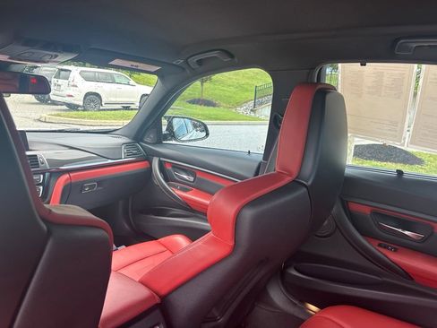 Used 2018 BMW M3 w/ Competition Package RWD image 14