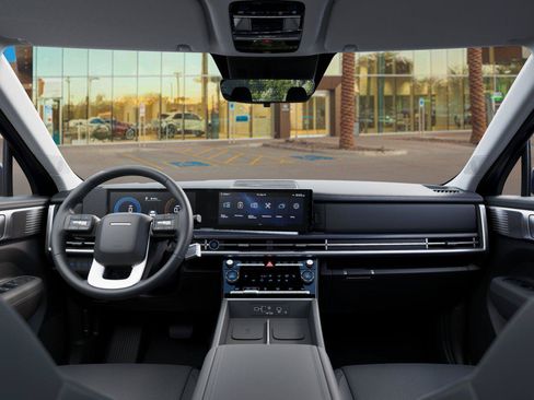 New 2026 Hyundai Santa Fe SEL FWD image 11