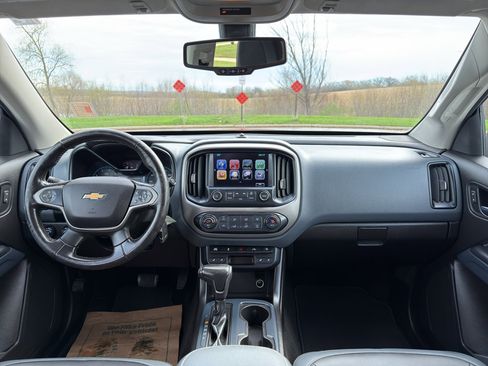 Used 2018 Chevrolet Colorado Z71 image 19