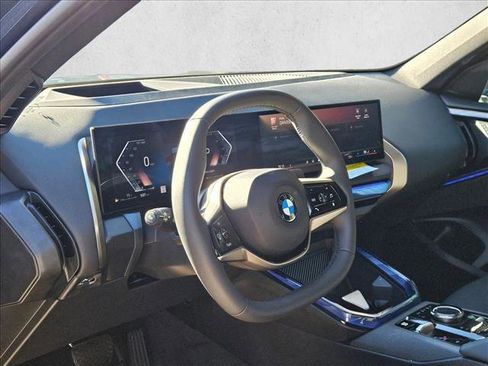 Certified 2025 BMW X3 xDrive30i w/ Premium Package image 10