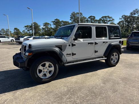 Certified 2022 Jeep Wrangler Unlimited Sport AWD/4WD image 7