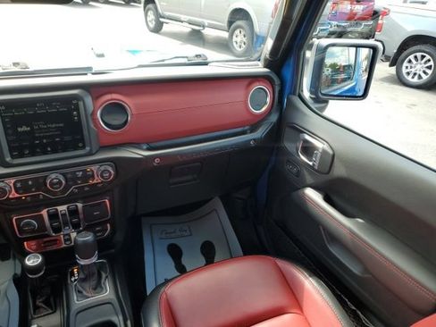 Used 2023 Jeep Wrangler Unlimited Rubicon 392 AWD/4WD image 16