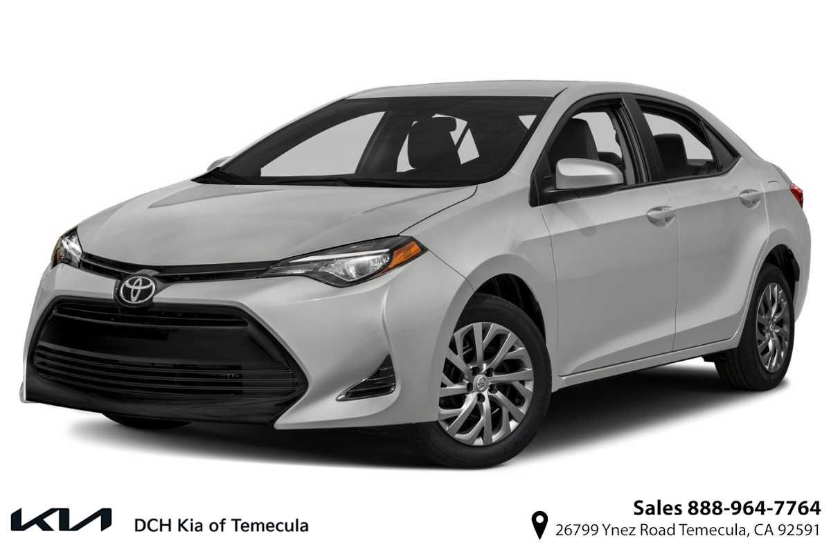 Used 2017 Toyota Corolla LE FWD image 1