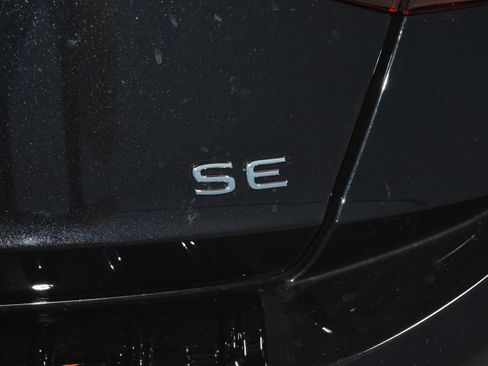 New 2026 Volkswagen Jetta SE image 23