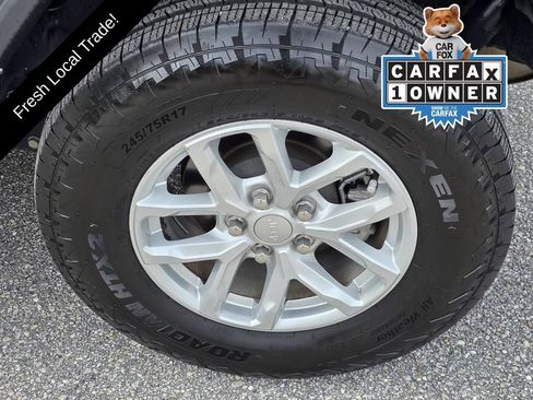 Used 2023 Jeep Wrangler Sport AWD/4WD image 33
