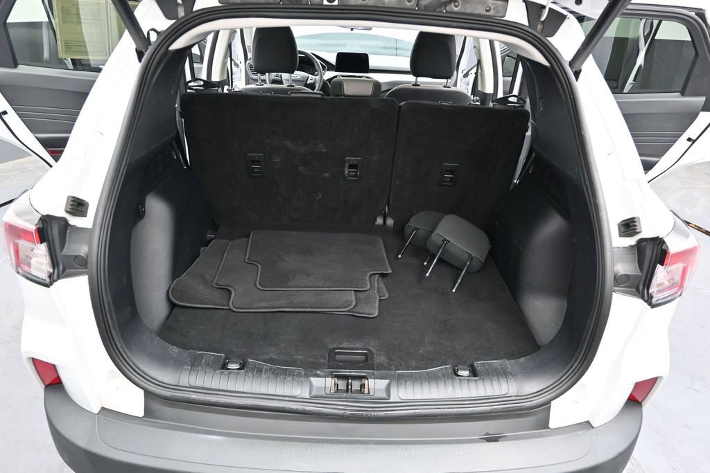 Used 2022 Ford Escape SE w/ Convenience Package FWD image 14