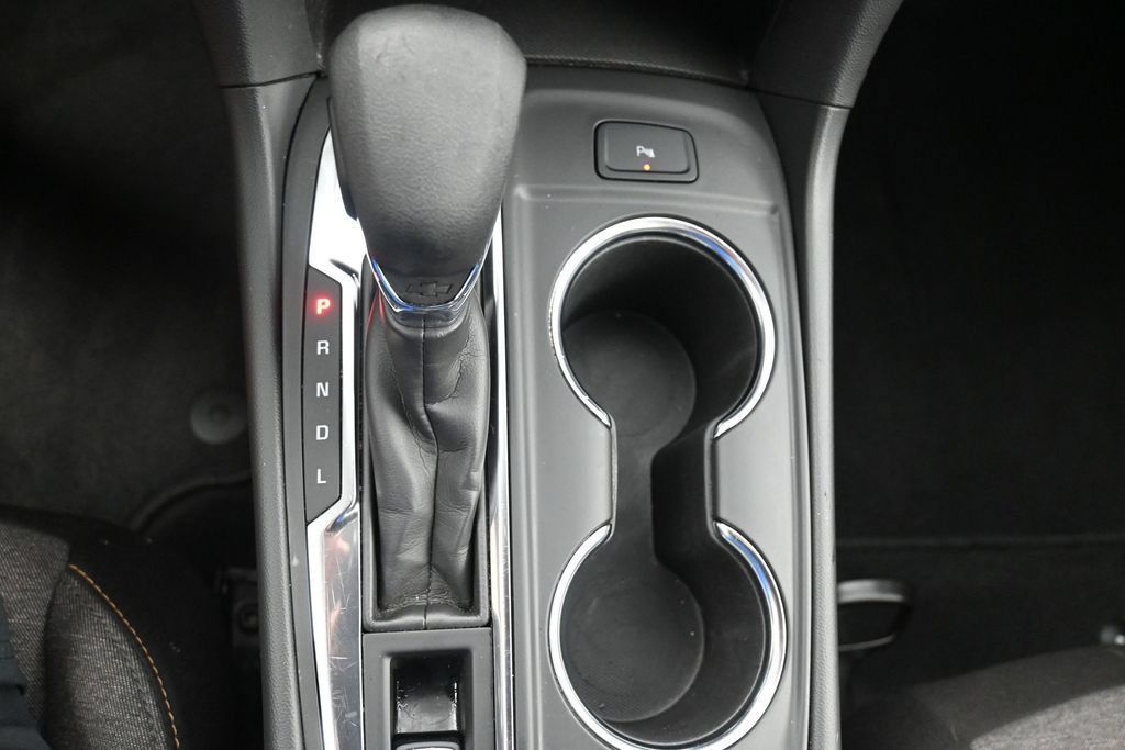Used 2024 Chevrolet Equinox LT AWD/4WD image 13