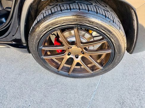 Used 2014 Jeep Grand Cherokee SRT8 w/ Luxury Group II image 46