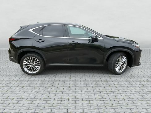 Used 2024 Lexus NX 350 AWD w/ Vision Package image 9