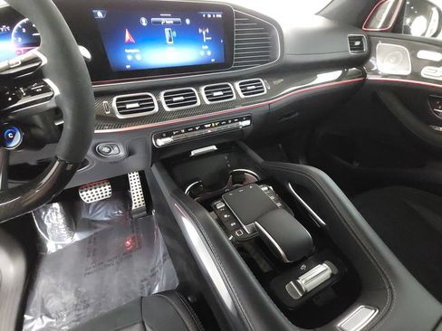 Certified 2026 Mercedes-Benz GLS 63 AMG 4MATIC image 15
