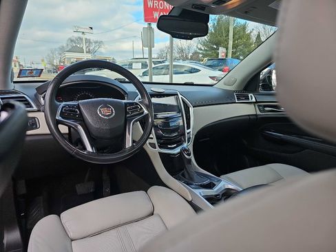 Used 2016 Cadillac SRX Luxury w/ Driver Awareness Package image 11