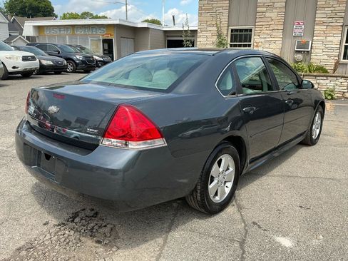 Used 2011 Chevrolet Impala LT FWD image 3