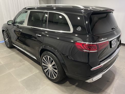 Used 2023 Mercedes-Benz Maybach GLS 600 4MATIC image 4