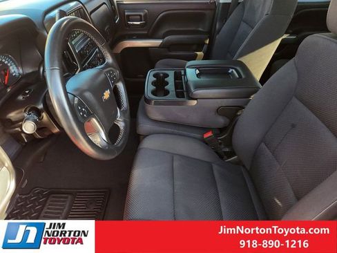 Used 2018 Chevrolet Silverado 1500 LT w/ Texas Edition image 15