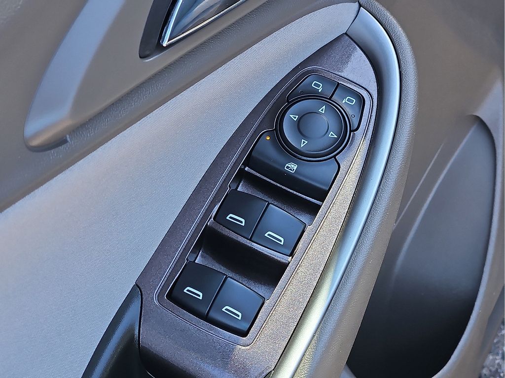 Used 2022 Chevrolet Malibu LS w/ Driver Confidence Package FWD image 13
