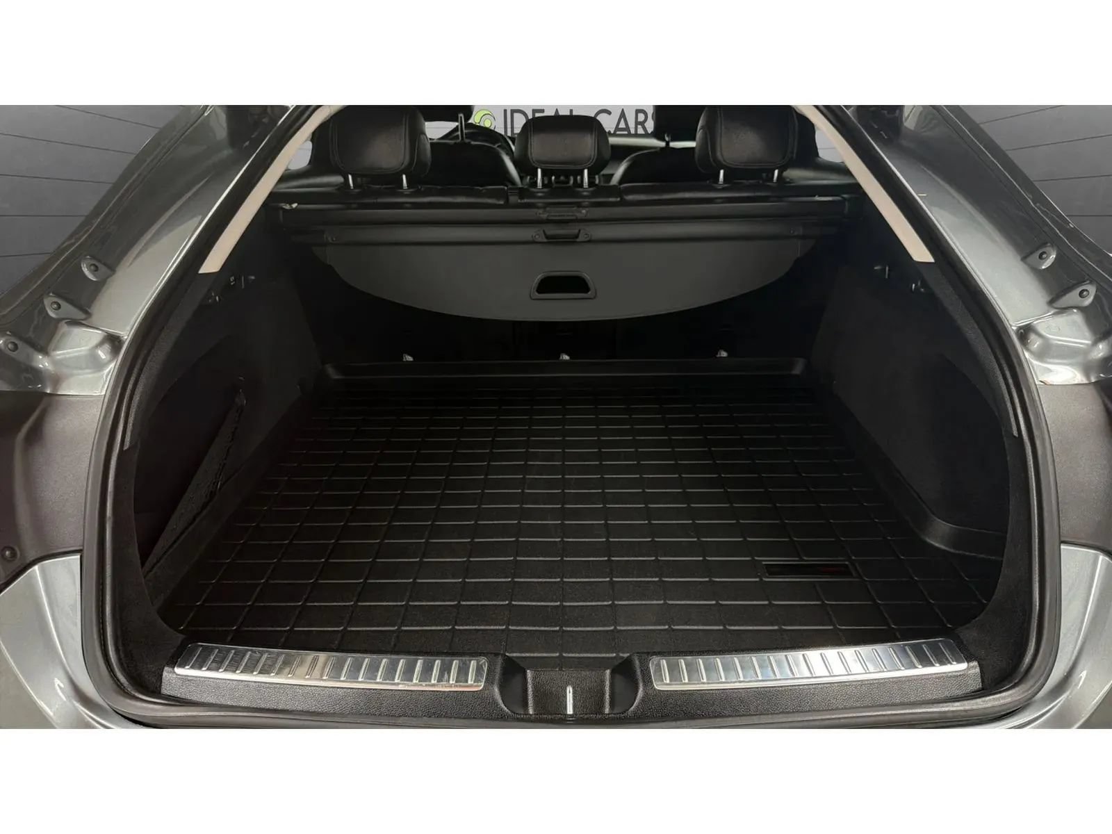 Used 2017 Mercedes-Benz GLC 300 4MATIC Coupe image 19
