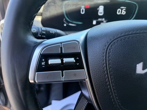 Used 2025 Kia Telluride EX X-Line AWD/4WD image 34