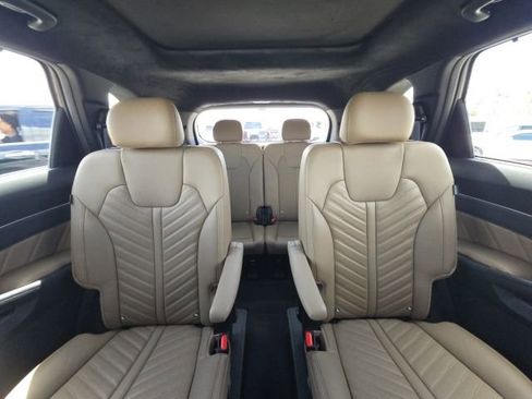 Used 2024 Kia Sorento SX Prestige w/ Olive Brown Leather Package image 20