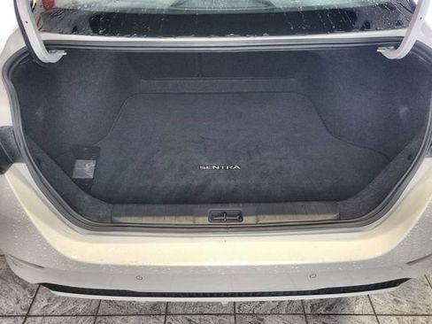 Used 2023 Nissan Sentra SV FWD image 23