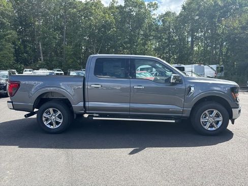 New 2025 Ford F150 XLT w/ Equipment Group 302A MID image 6