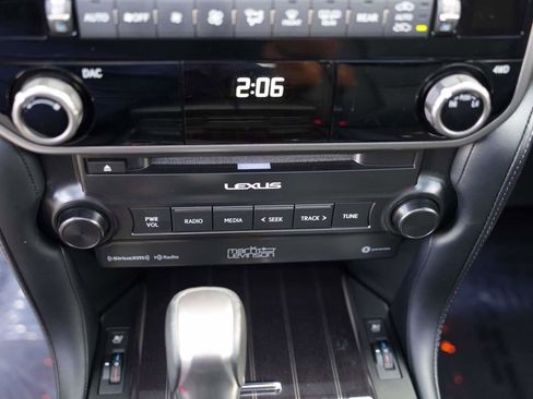 Used 2023 Lexus GX 460 Premium image 24