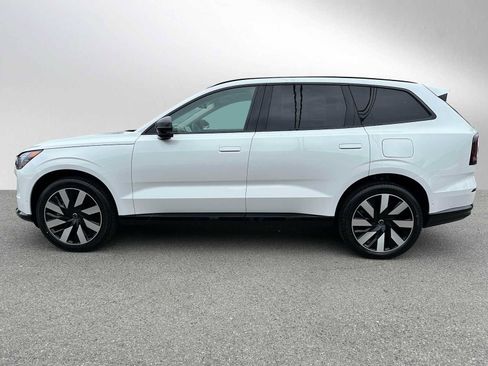 New 2025 Volvo EX90 Plus image 14