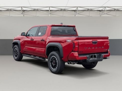 New 2025 Toyota Tacoma TRD Off-Road image 4