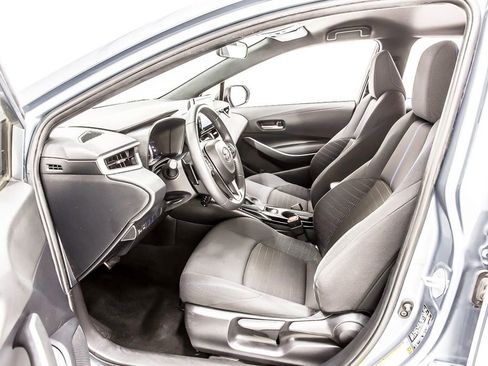 Used 2021 Toyota Corolla SE FWD image 25