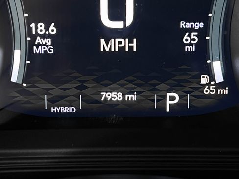 Used 2024 Jeep Wrangler Unlimited Sahara w/ Technology Group image 23