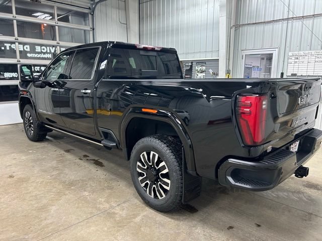 Used 2024 GMC Sierra 3500 Denali Ultimate AWD/4WD image 7