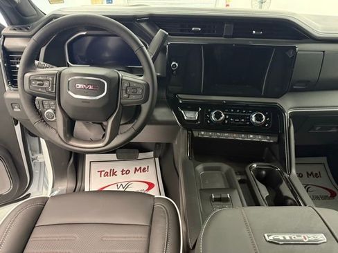 New 2026 GMC Sierra 2500 AT4X AWD/4WD image 16