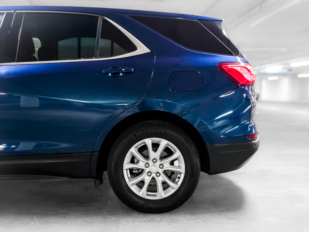 Used 2019 Chevrolet Equinox LT FWD image 16