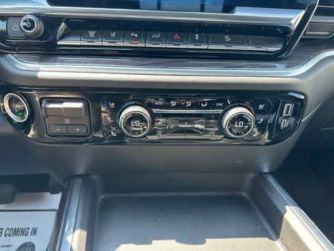 Used 2024 Chevrolet Silverado 2500 LTZ w/ LTZ Plus Package AWD/4WD image 19