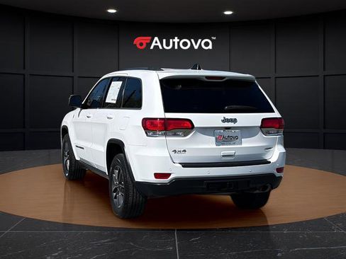 Used 2020 Jeep Grand Cherokee Laredo w/ Quick Order Package 2BN North AWD/4WD image 3