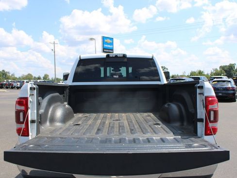 Used 2020 RAM 2500 Big Horn w/ Level 2 Equipment Group AWD/4WD image 14