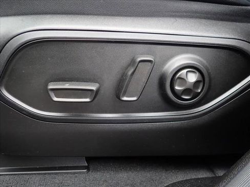 Used 2022 Jeep Grand Cherokee Limited 4xe AWD/4WD image 14